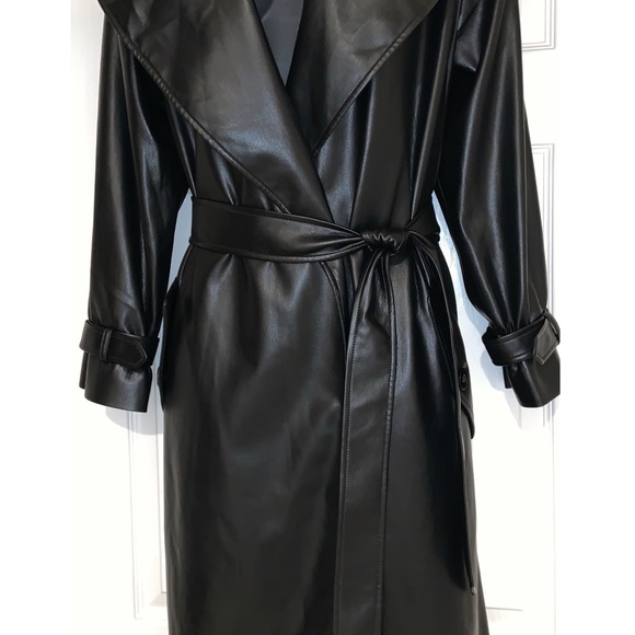 Alice & Olivia Nevada VEGAN Leather Coat –– NWT - Picture 9 of 17